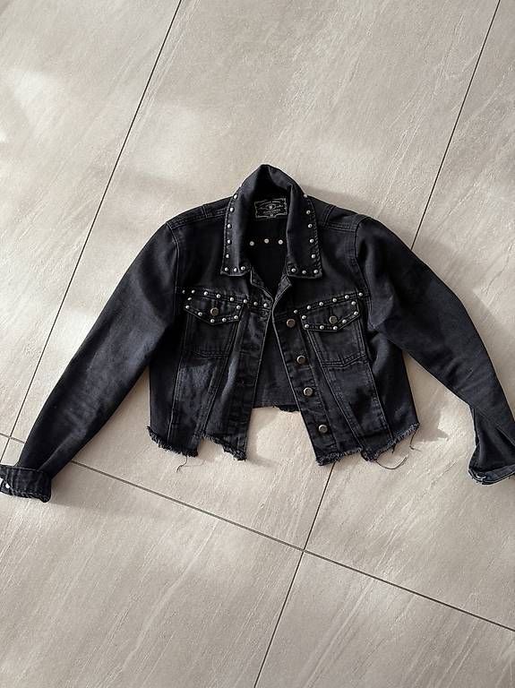 Giacche: Schwarze Jeansjacke – Usato da Zwingen venduto da KatjaM 2