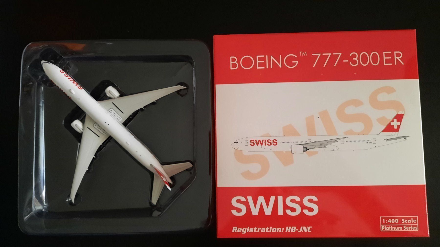 Swiss Kit di modellismo & Modellini statici: B777-300ER - SWISS – Nuovo e nell'imballaggio originale da Morges venduto da iljamuromez