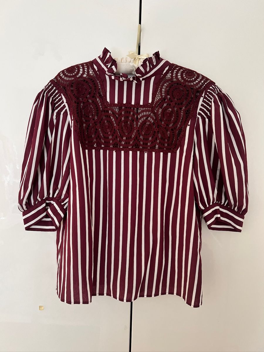Sandro Camicette: NEW Sandro 85% VISCOSE Blouse, Size 1 – Nuovo (secondo la descrizione) da Zürich venduto da SandroMaje