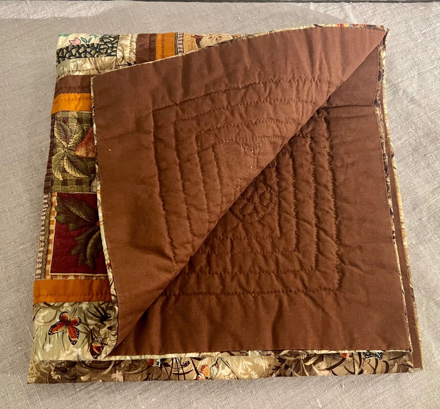 Coperte: Petite couverture pour bébé, vintage, patchwork, coton – Usato da Genève venduto da DELIRBEADS 8