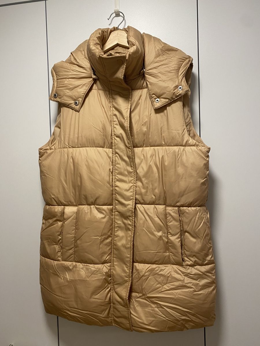 Only Gilet & Giacche senza maniche: Warme ONLY Steppweste in Beige, Grösse S – Nuovo (secondo la descrizione) da Muri AG venduto da gab_n8g8
