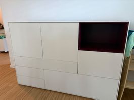 Stilvolle Sideboard in Weiss mit viel Stauraum, Top Zustand