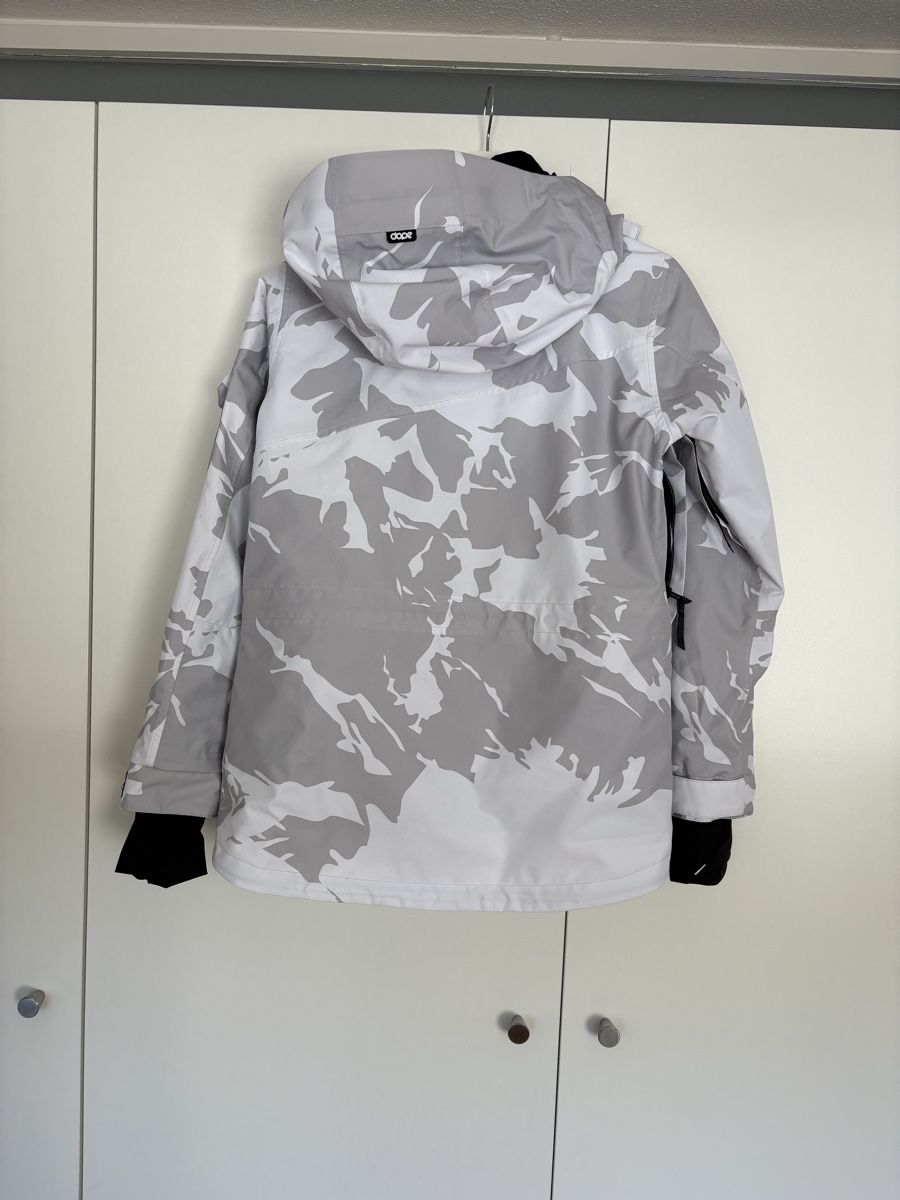 Dope Vestes: Dope Skijacke – D'occasion à Küsnacht ZH par CONVOGEL4 1