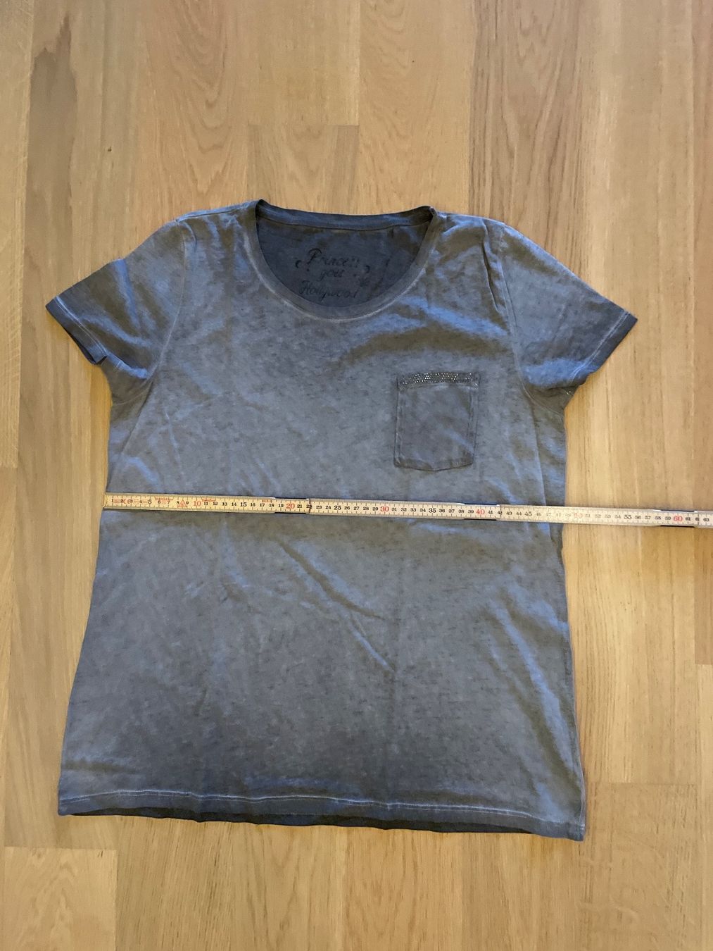 Princess goes hollywood T-Shirts: Tshirt Princess goes Hollywood 38 – Gebraucht aus Basel von pilzliii 1
