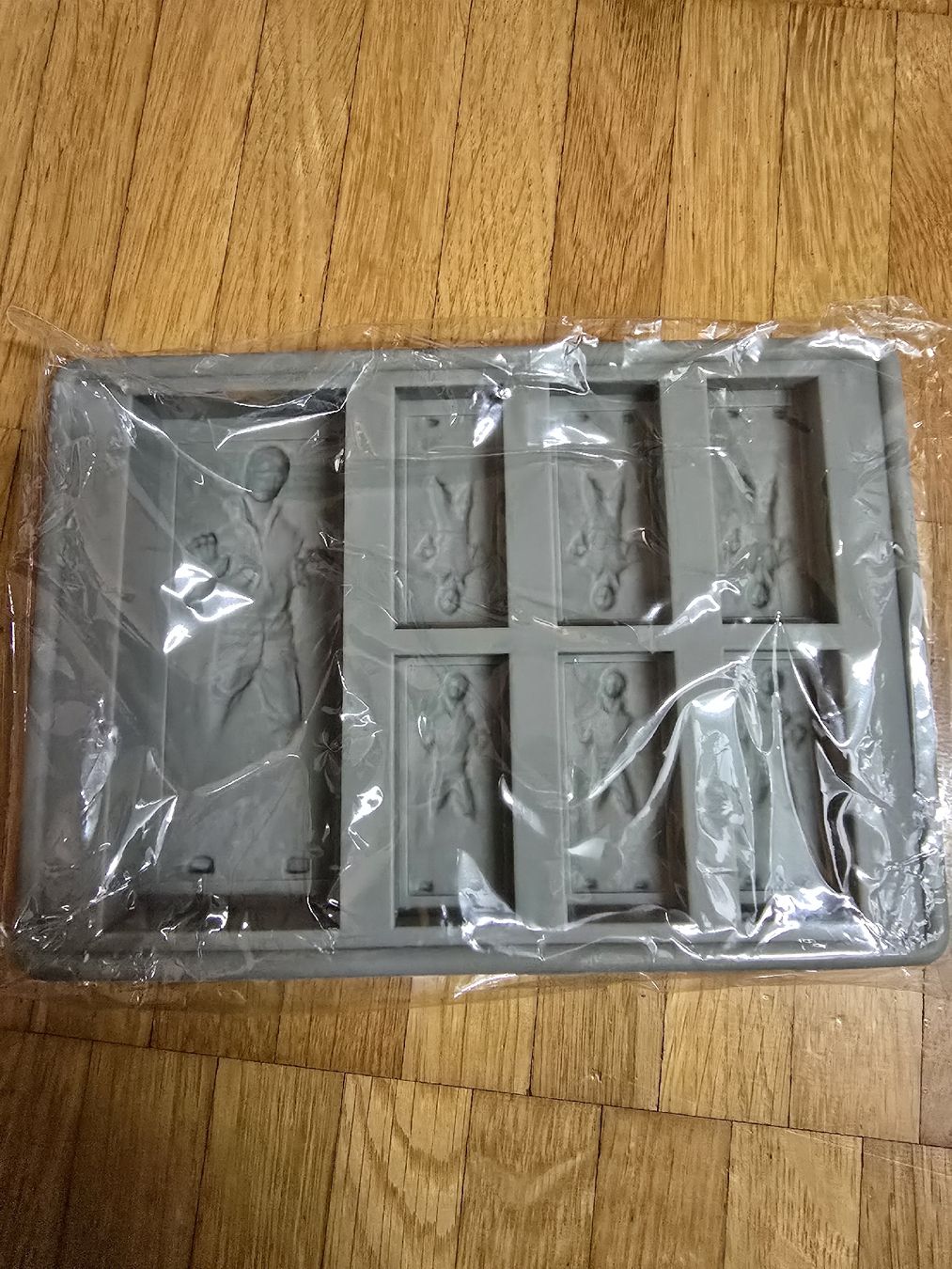 Teglie da forno: Star Wars Han Solo Silikonform  – Nuovo (secondo la descrizione) da Bülach venduto da Cat_2.5
