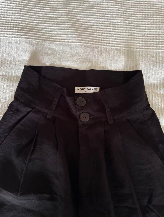 Pantaloni: Wide Leg Hose Schwarz von nonchalant – Usato da Zürich venduto da emka00 2