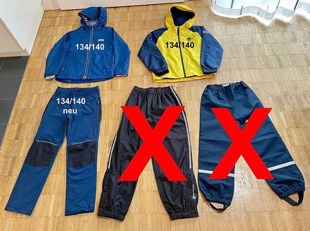 Kinder Wanderhose und  zwei Regenjacke Gr 134/140