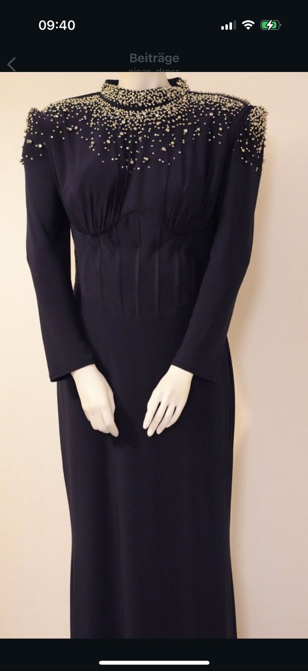 Vestiti: Elegantes, blaues Abendkleid, Gr... – Usato da Winterthur venduto da Lumi11