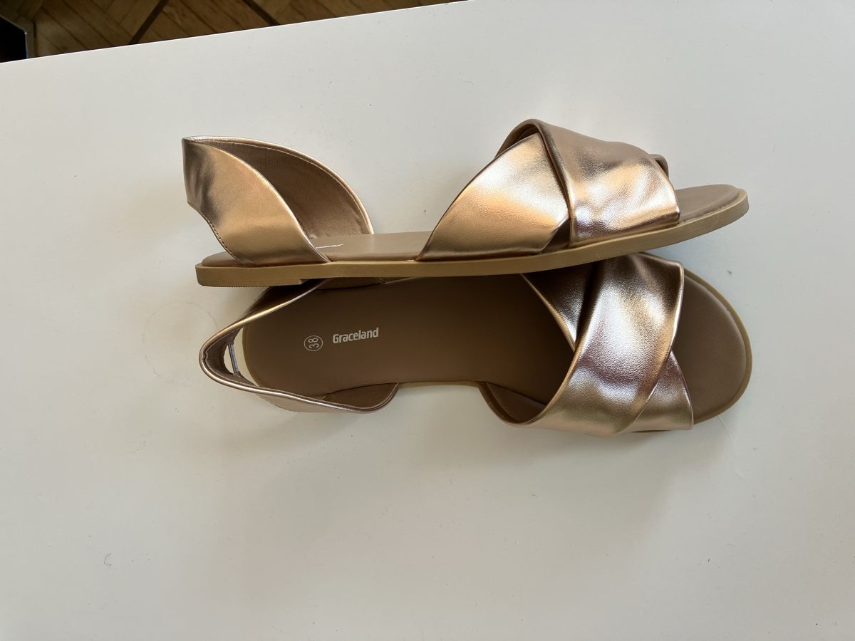 Scarpe da donna: Glänzende Sommerschuhe – Nuovo (secondo la descrizione) da Baden venduto da sylivianne 1