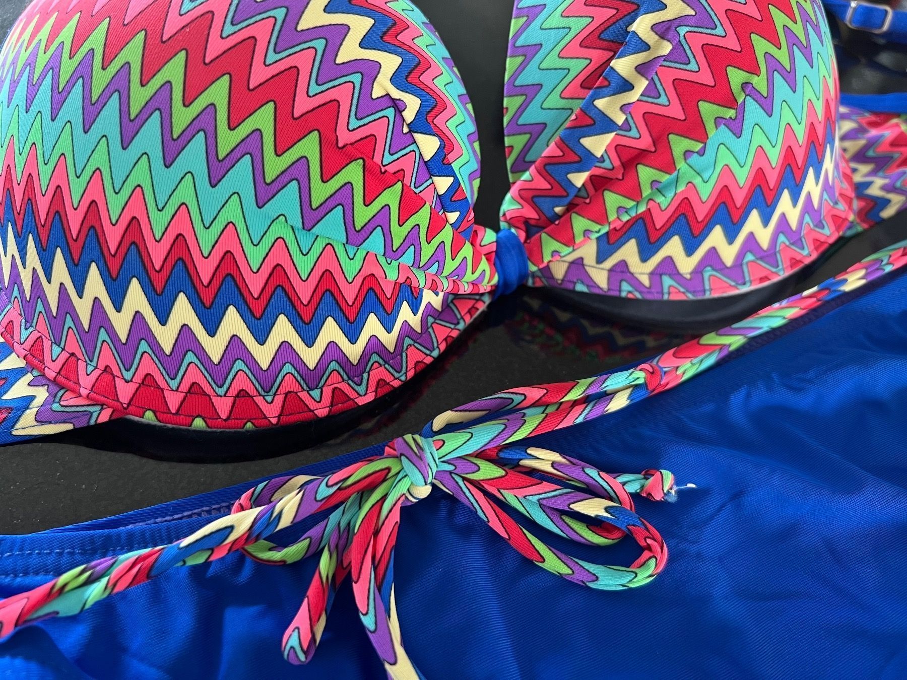 Costumi da bagno & Bikini: Bikini Push Up, Größe M/C – Nuovo e nell'imballaggio originale da Zumikon venduto da DamenFashionShop