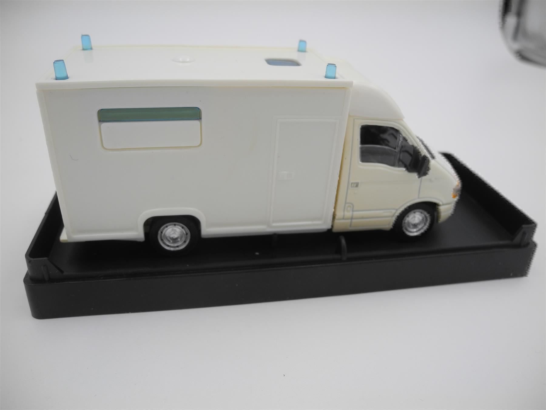Modellini d'auto: Verem V283 Renault Master, Nr. e99 – Nuovo e nell'imballaggio originale da Kottwil venduto da Crazyrolf 1