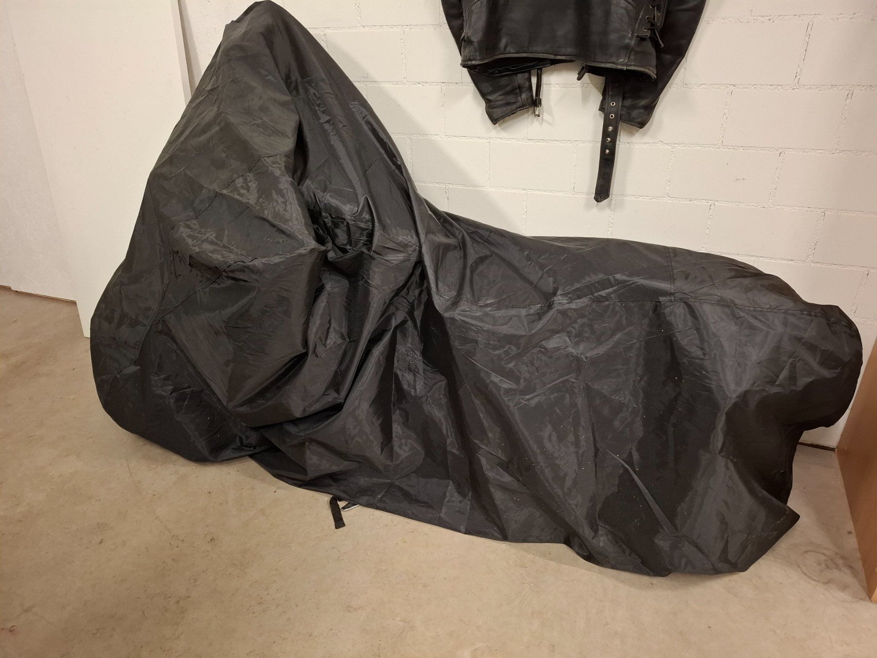 Teloni copertura moto: Staubhülle Regenschutz Motorradhülle – Usato da Mollis venduto da gar_wqz5
