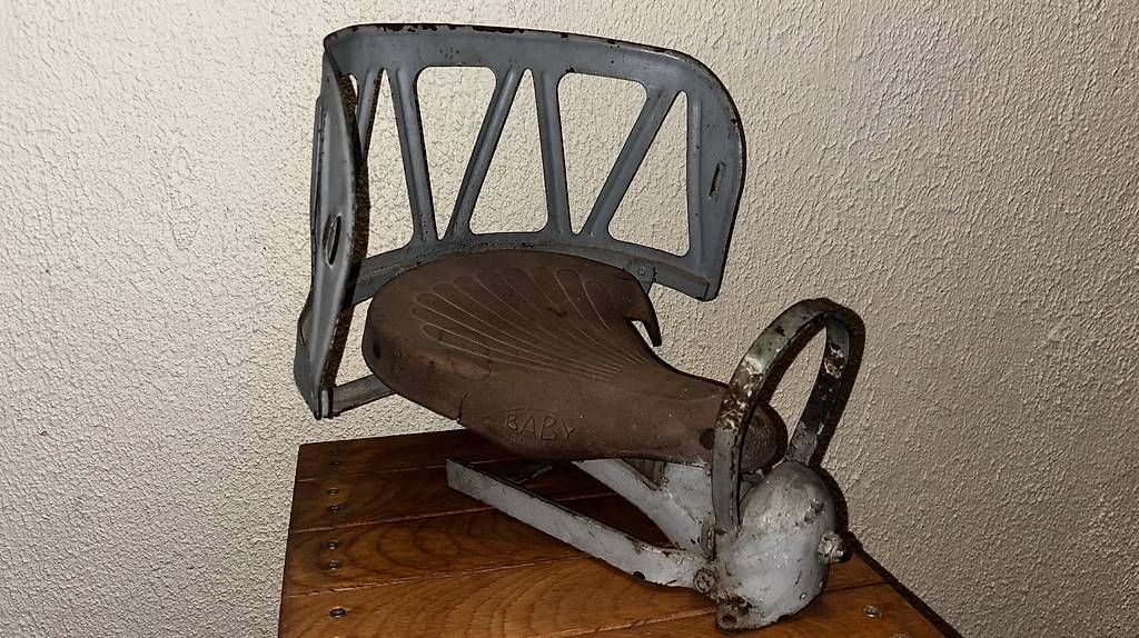 Sedie: Antiker alter Kindersitz von Roller – Usato da Ramsei venduto da Paula_shop