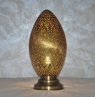 Lampe de table en cuivre.