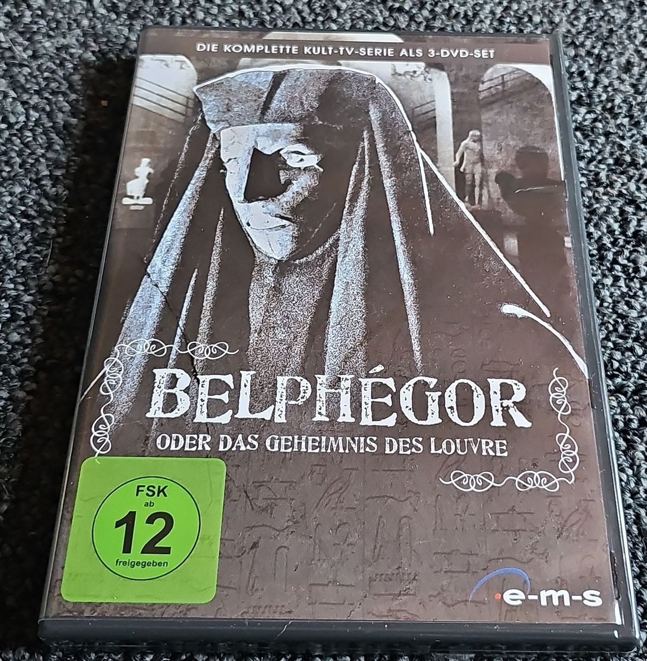 Alle DVDs: Belphégor oder das Geheimnis des Louvre komplette Serie – Gebraucht aus Ruswil von jan_bxl5