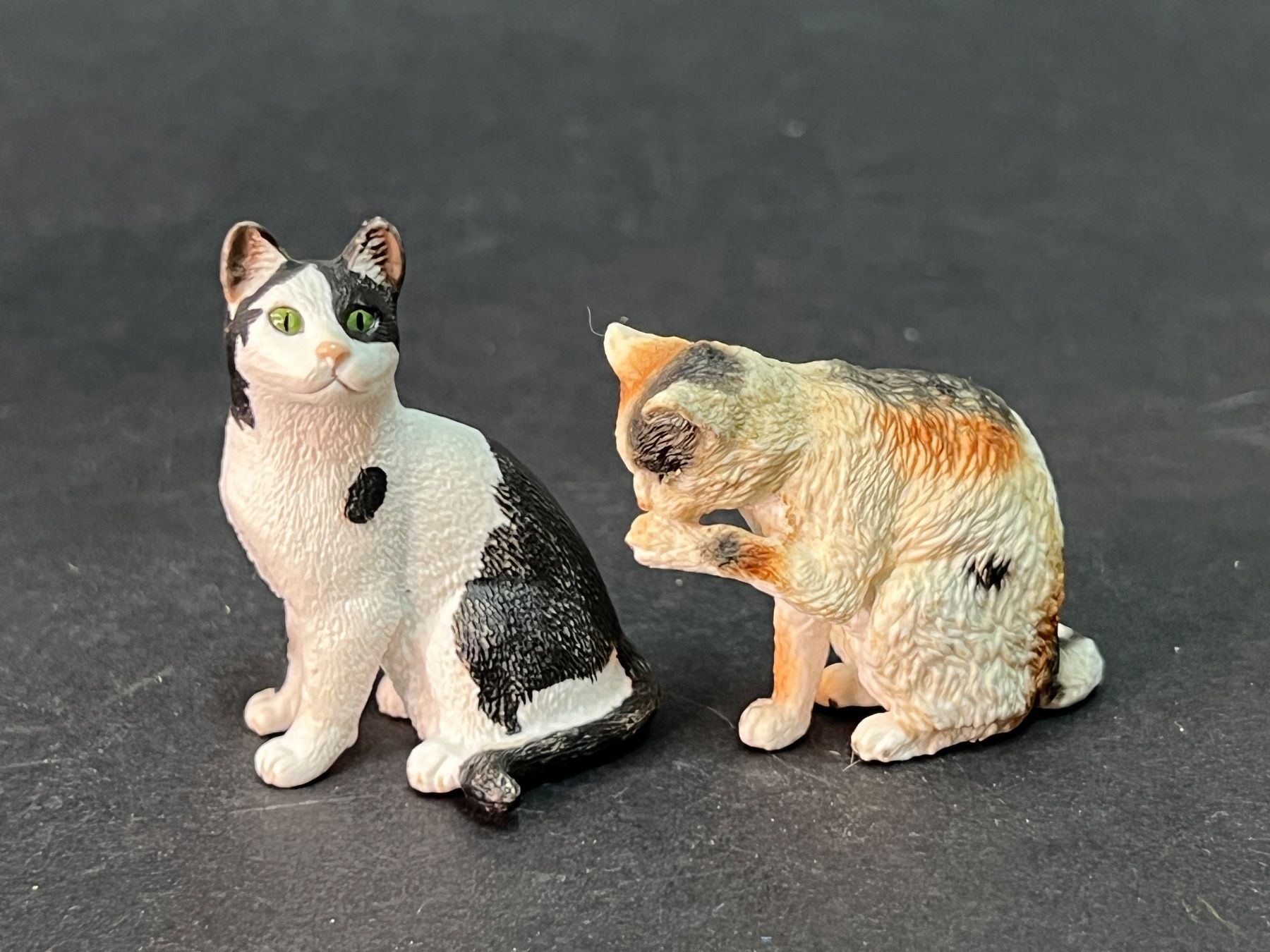 Schleich Statuette: 6 Schleich Katzen Katzenbaum Katze Tier – Usato da Ennetbaden venduto da mapa05 6