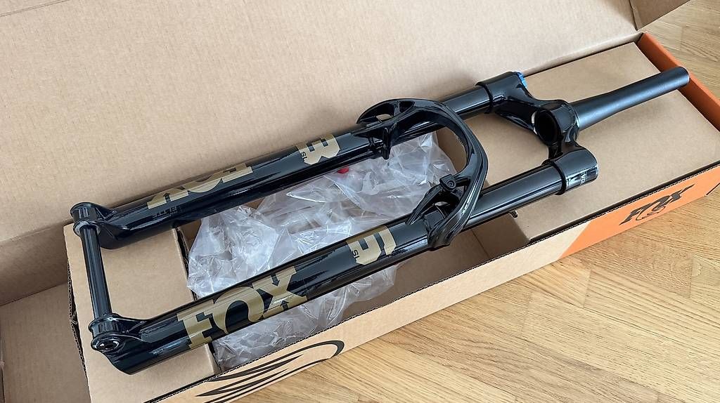 Pièces détachées: Fox 36 Float Performance Elite 140mm 29" GripX – Neuf avec emballage d'origine à Biberist par Phippu83