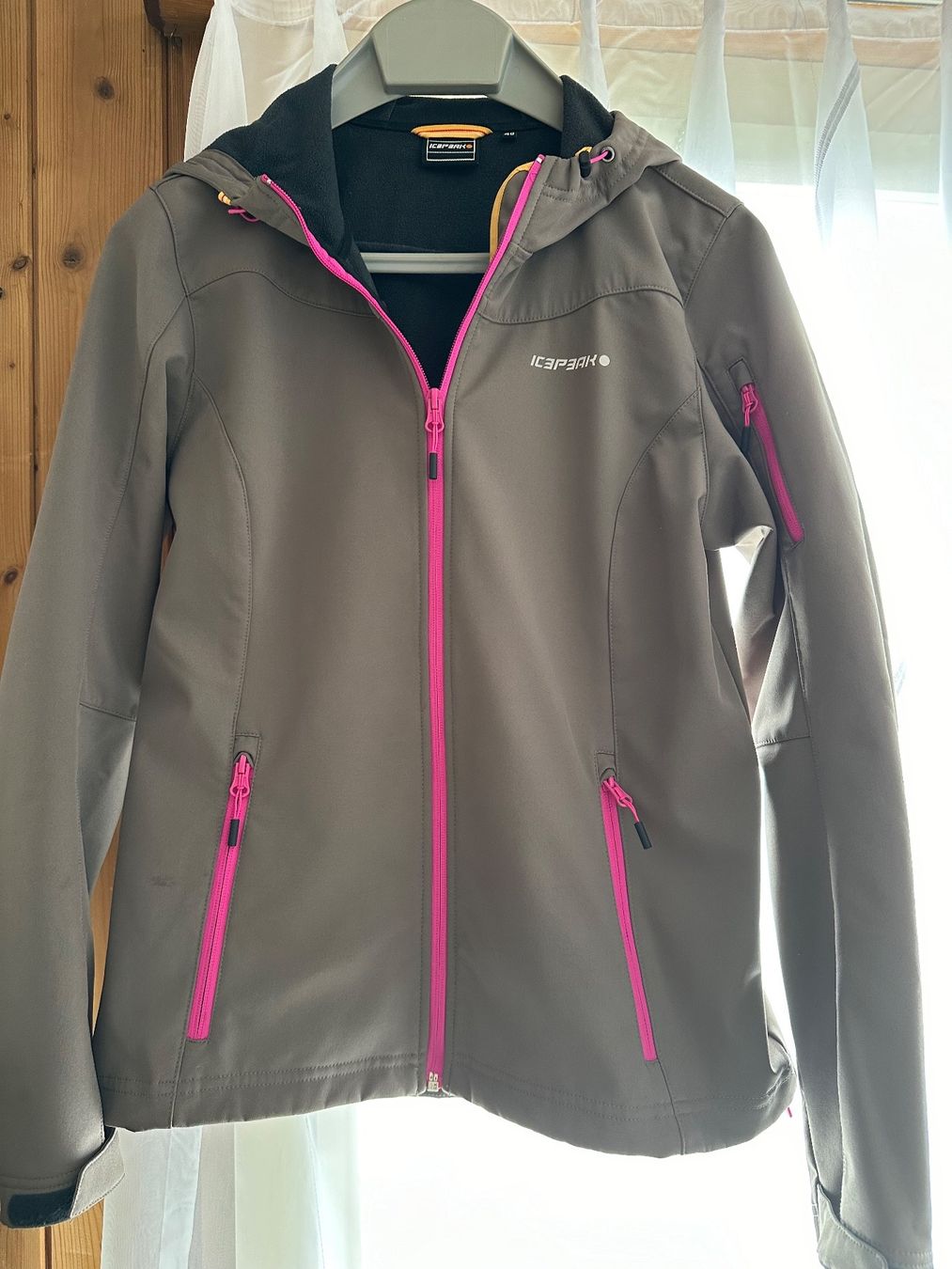 Giacche: softshelljacke 38 – Nuovo (secondo la descrizione) da Rapperswil SG venduto da Paulina25