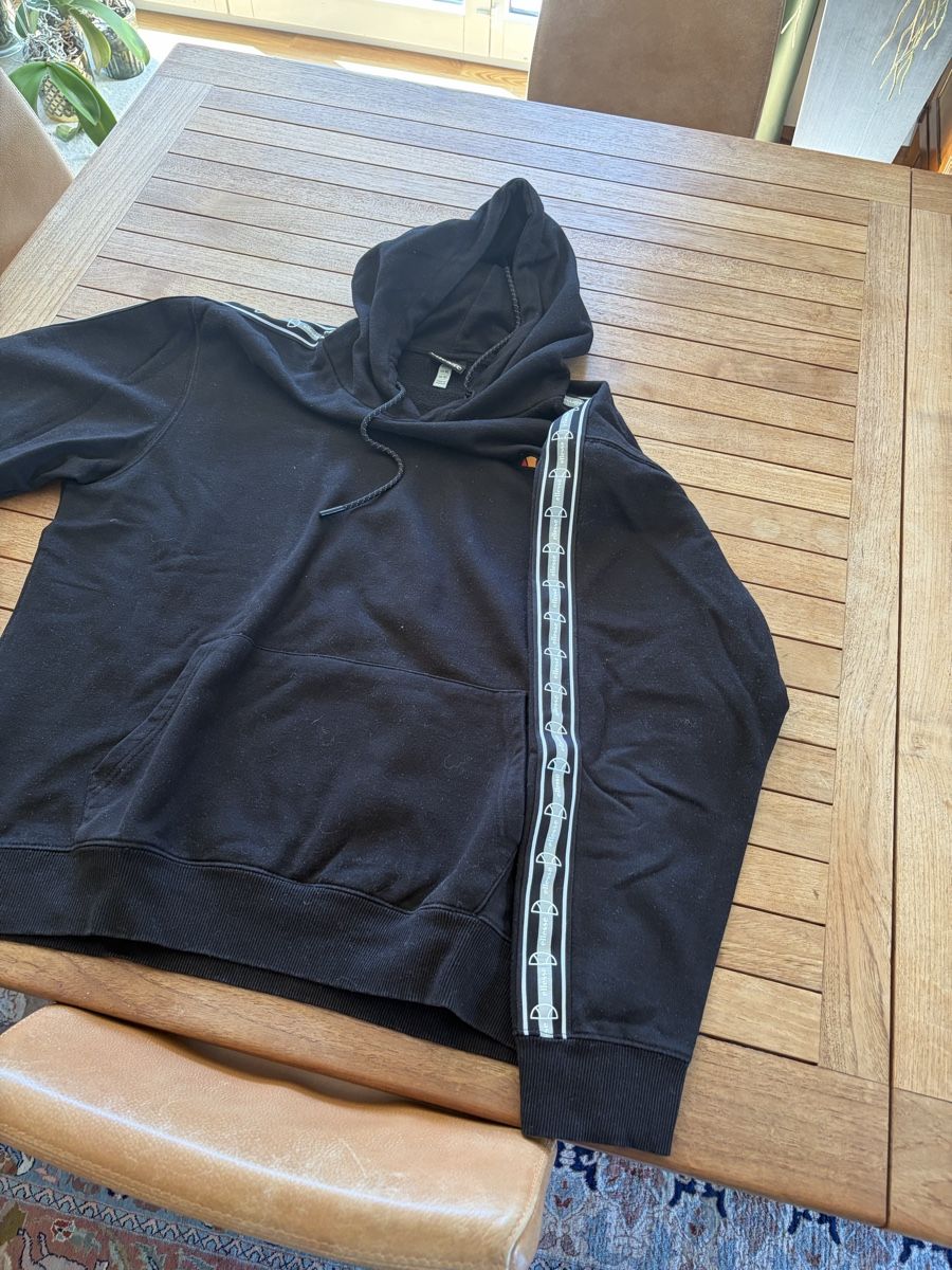 Ellesse Maglioni & Felpe: Pull Ellesse XL – Nuovo (secondo la descrizione) da Coppet venduto da Oli_1905_23 4