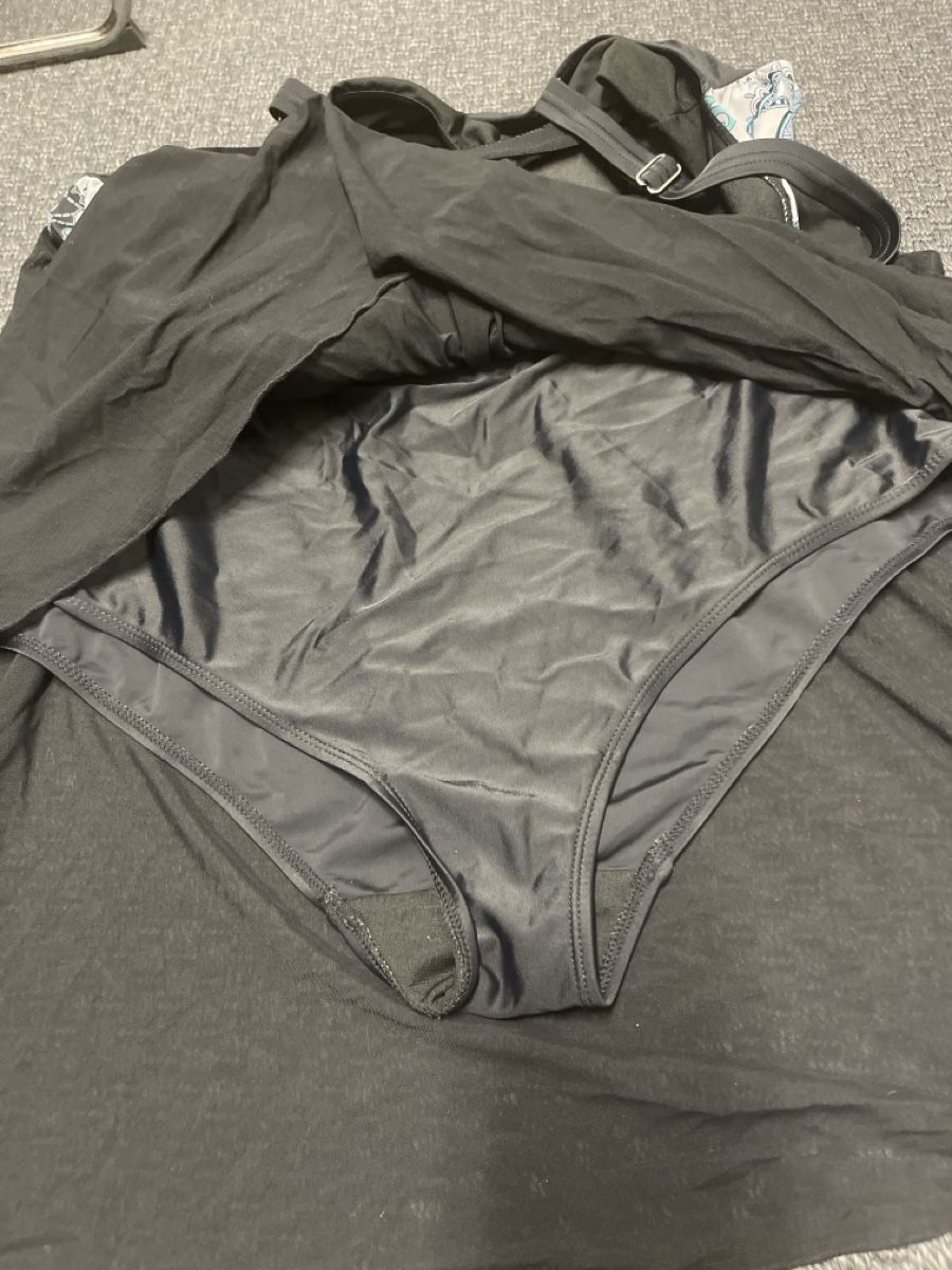 Costumi da bagno & Bikini: Badekleid Damen gr 3 xl – Usato da Bad Zurzach venduto da Cuore34 3