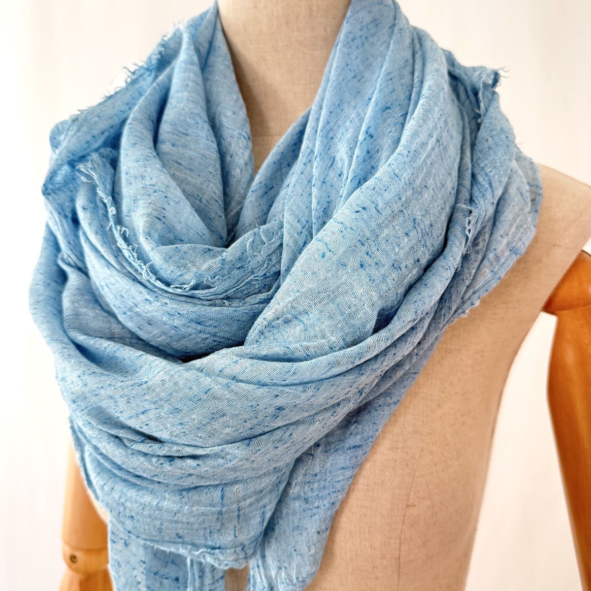 Faliero Sarti Foulard & Sciarpe: FALIERO SARTI Blue Scarf – Nuovo (secondo la descrizione) da Freienbach venduto da Avviivva_Shop 2