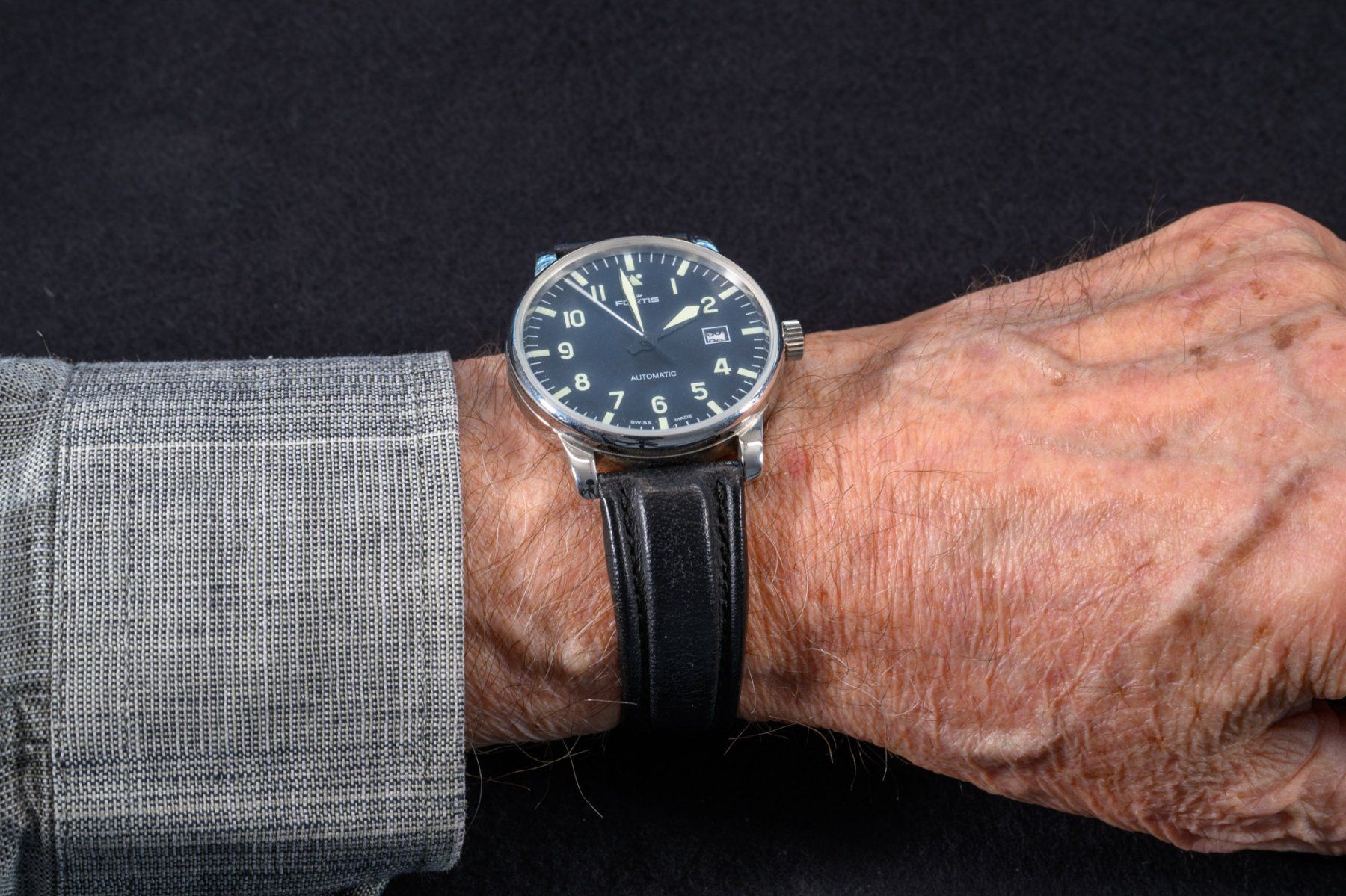 Fortis Orologi: FORTIS Classic Pilot Automatic Date Referenz 593.10.46 – Usato da Zürich venduto da An-Fu 6
