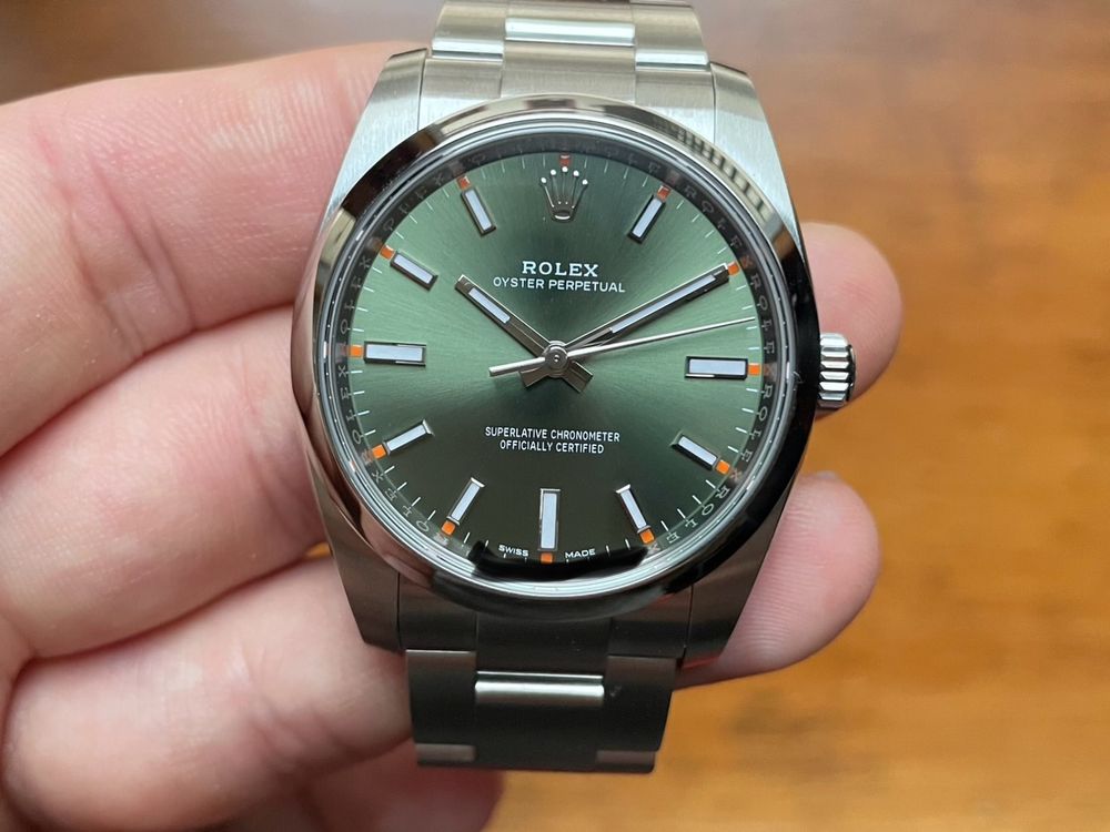 Rolex Oyster Perpetual 34mm olive dial Box & Papers 114200 1