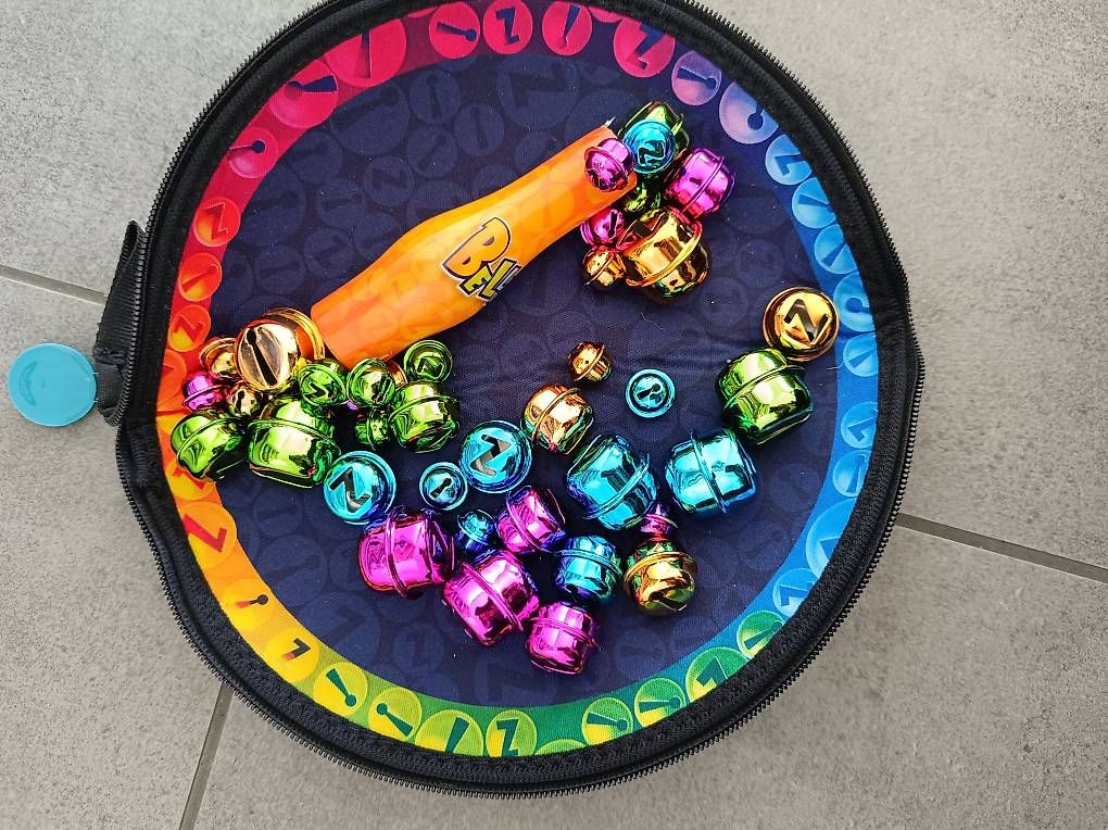 Puzzles: Puzzle und Spiel ab 5 Jahre – D'occasion à Utzenstorf par Jassy34xx 2