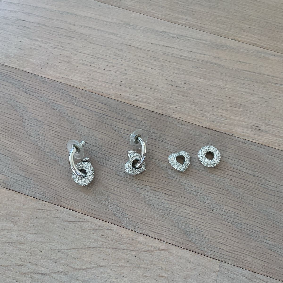 Swarovski Ohrringe & -stecker: Ohrstecker – Gebraucht aus Ettingen von gaggalari 1