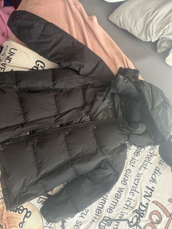 Daunenjacke Massimo Dutti schwarz Grösse S guter Zustand