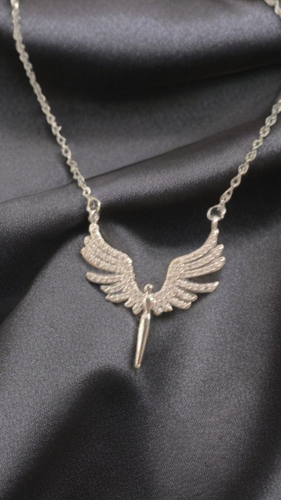 Ketten: Collana con ciondolo ali d'angelo  – Neu (gemäss Beschreibung) aus Giubiasco von Stefaniav