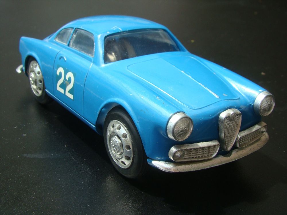 Alfa Romeo Giulia GT - Wikipédia
