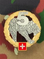 Béretemblem Felddivision 5 Goldkranz, neu