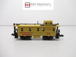 Minitrix 3275 US-Güterwagen Caboose der Wells-Fargo Spur N