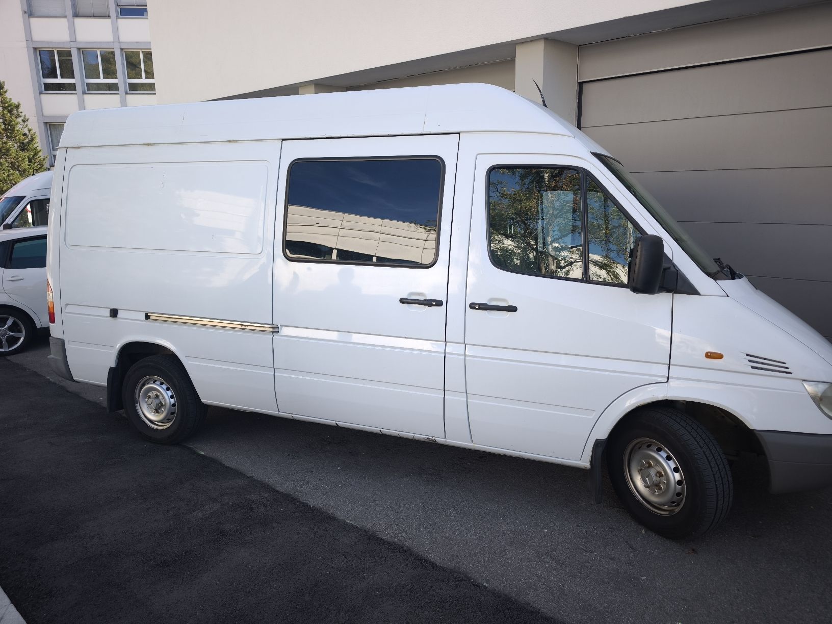 Mercedes-Benz Veicoli commerciali: Mercedes Sprinter 316 CDI 2.7 – Usato da Hinwil venduto da Legion88 5