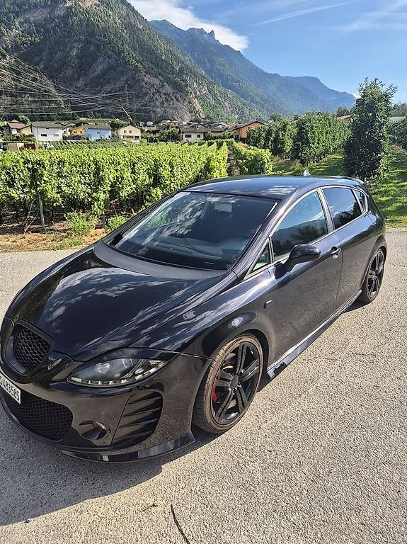Autos: Seat leon 2.0 tfsi T-radical – D'occasion à Riddes par fab_78yf 3