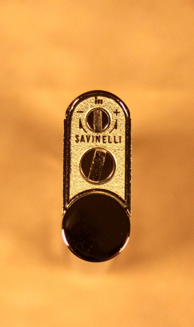 Accendini: Pfeifen - Feuerzeug Savinelli – Nuovo (secondo la descrizione) da Wichtrach venduto da Gspaltenhorn 3