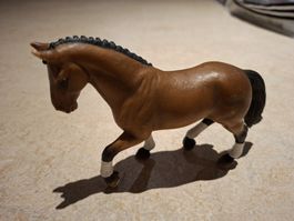 Schleich Pferd, braun, Jahrgang 2004. Hannoveraner  Stute🐎