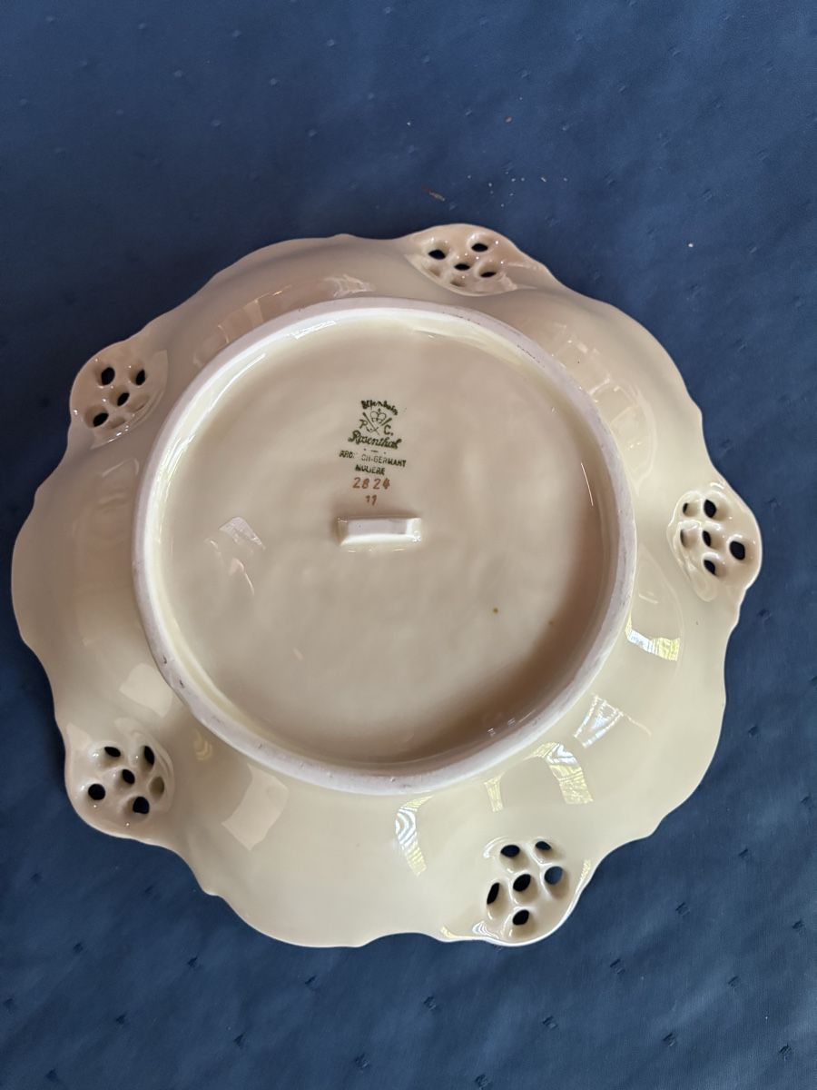 Rosenthal Ciotole: Rosenthal Gebäckschale mit durchbrochenem Rand  – Usato da Dornach venduto da Rosengarten 5