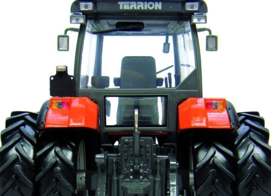 Kit di modellismo & Modellini statici: 1:32 UH Terrion ATM 3180 – Nuovo e nell'imballaggio originale da Affoltern am Albis venduto da Modellshop-8910 1