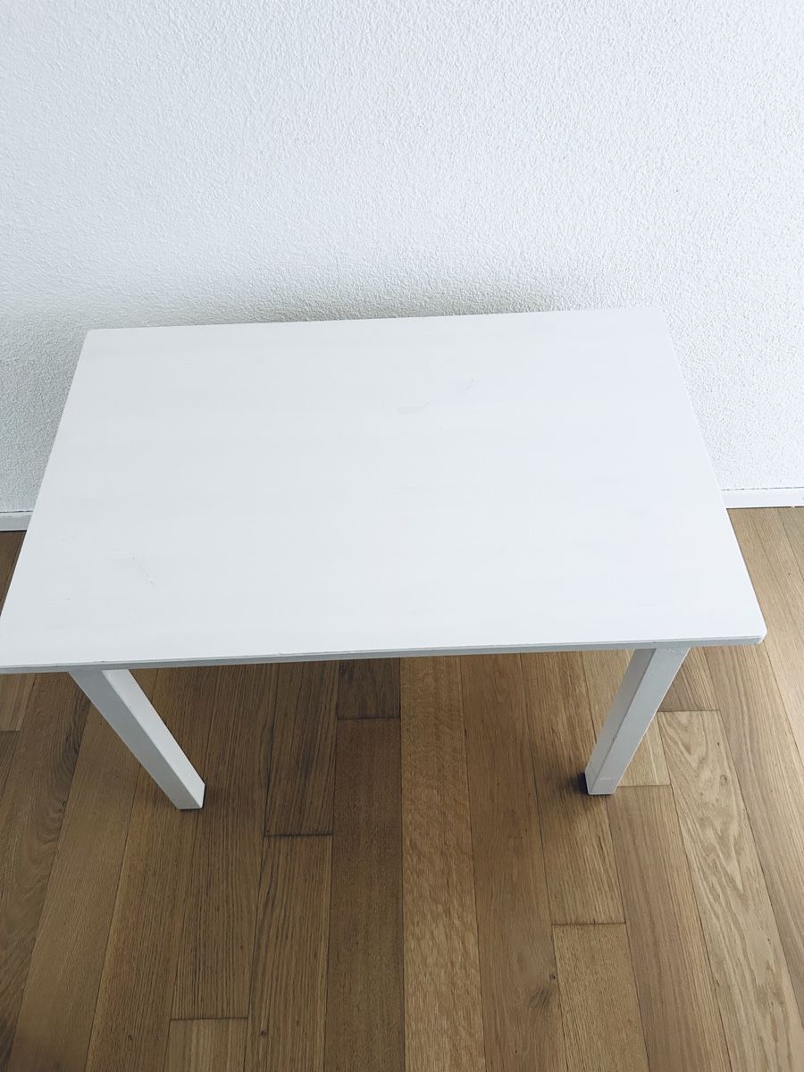 Ikea Set di tavolo e panche: IKEA children’s table and chairs – Usato da Kilchberg ZH venduto da malibubeach 1