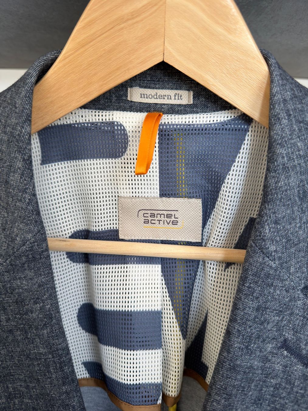 Completi: Camel Active Jacket Sakko Grösse 52 – Usato da Niederglatt ZH venduto da Expatriate 2