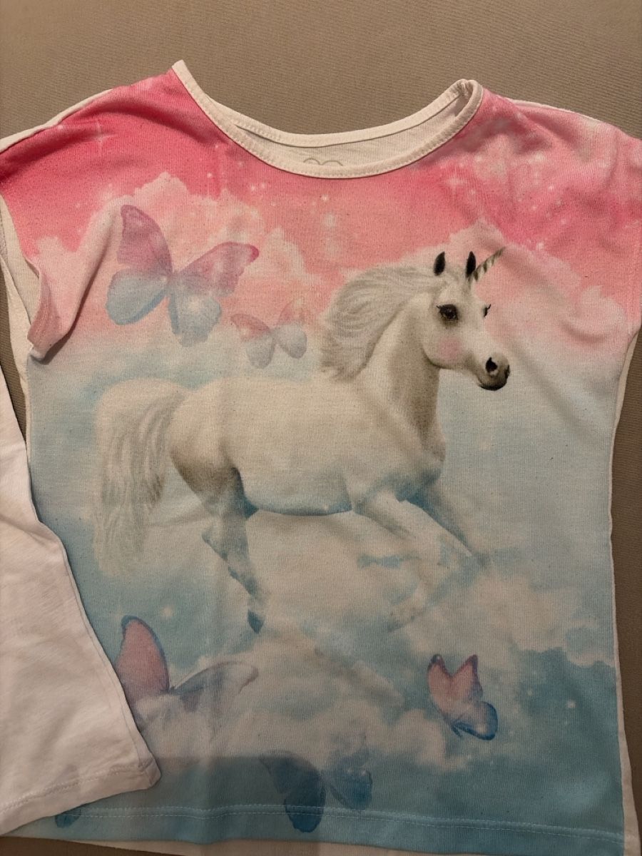 Blouses, T-shirts & Tops: 2 t Shirts 128 – D'occasion à Galgenen par Hawaii021 2