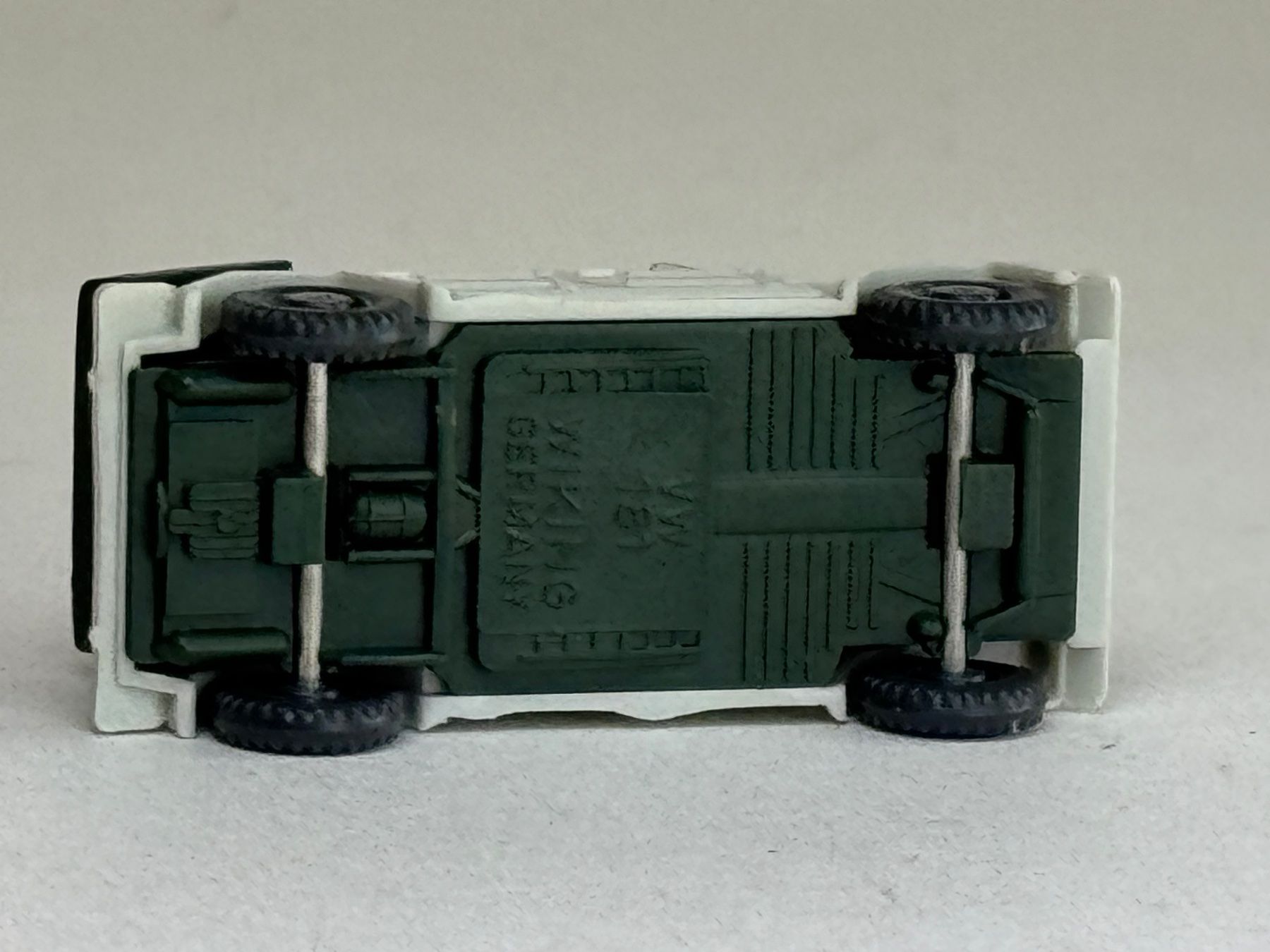 Wiking Modellini d'auto: VW 181 Cabrio grauweiss – Usato da Elm venduto da Wikmtz 2