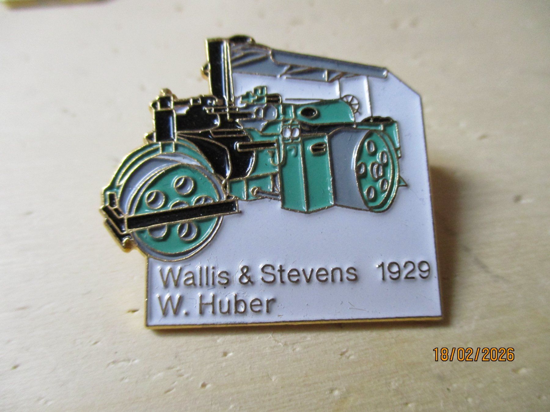 Placchette & Badge: Walze Dampfwalze Wallis + Stevens Pin Limitiert – Nuovo (secondo la descrizione) da Felsberg venduto da sanwill