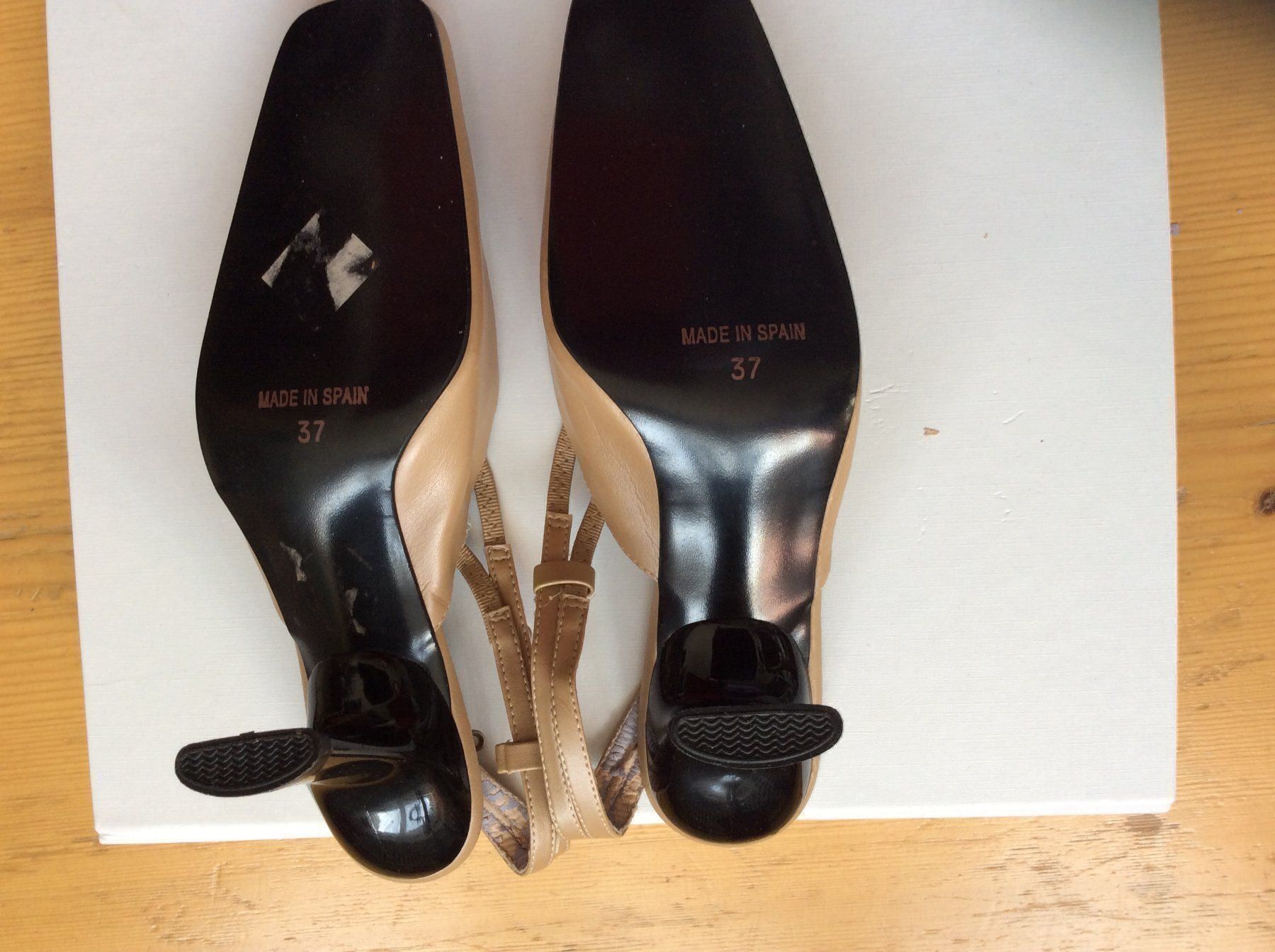 Scarpe da donna: Elegante Spanishe Kunstlederschuhe – Nuovo (secondo la descrizione) da Winterthur venduto da Kristiinag 3