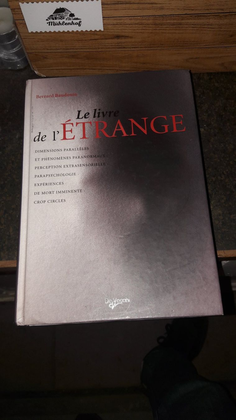Libri: Le livre de l'étrange Bernard Baudouin – Usato da Laufen venduto da Mann455