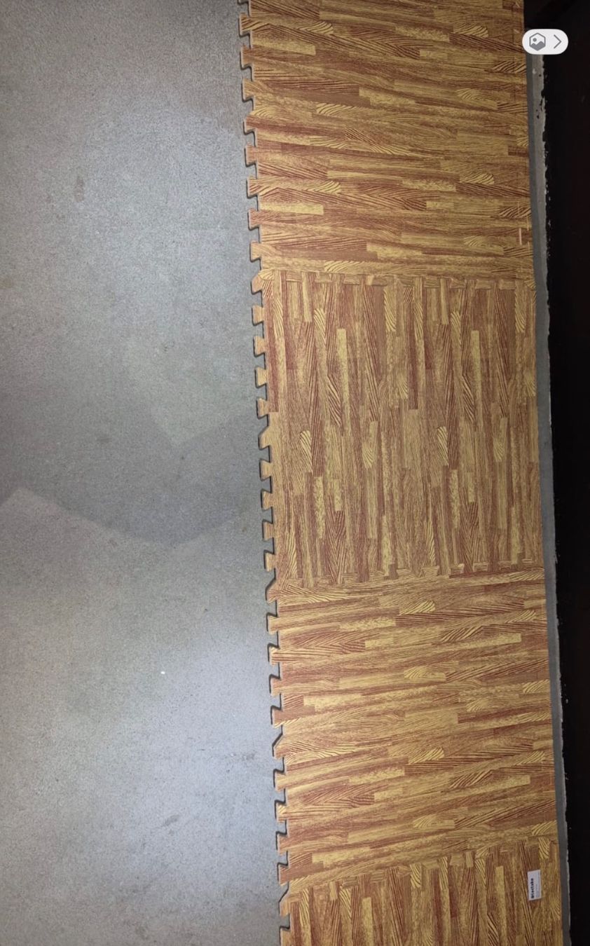 Tappetini fitness: Bodenschutzmatte 146 Teile – Usato da Bertschikon venduto da iri_2dxx 9