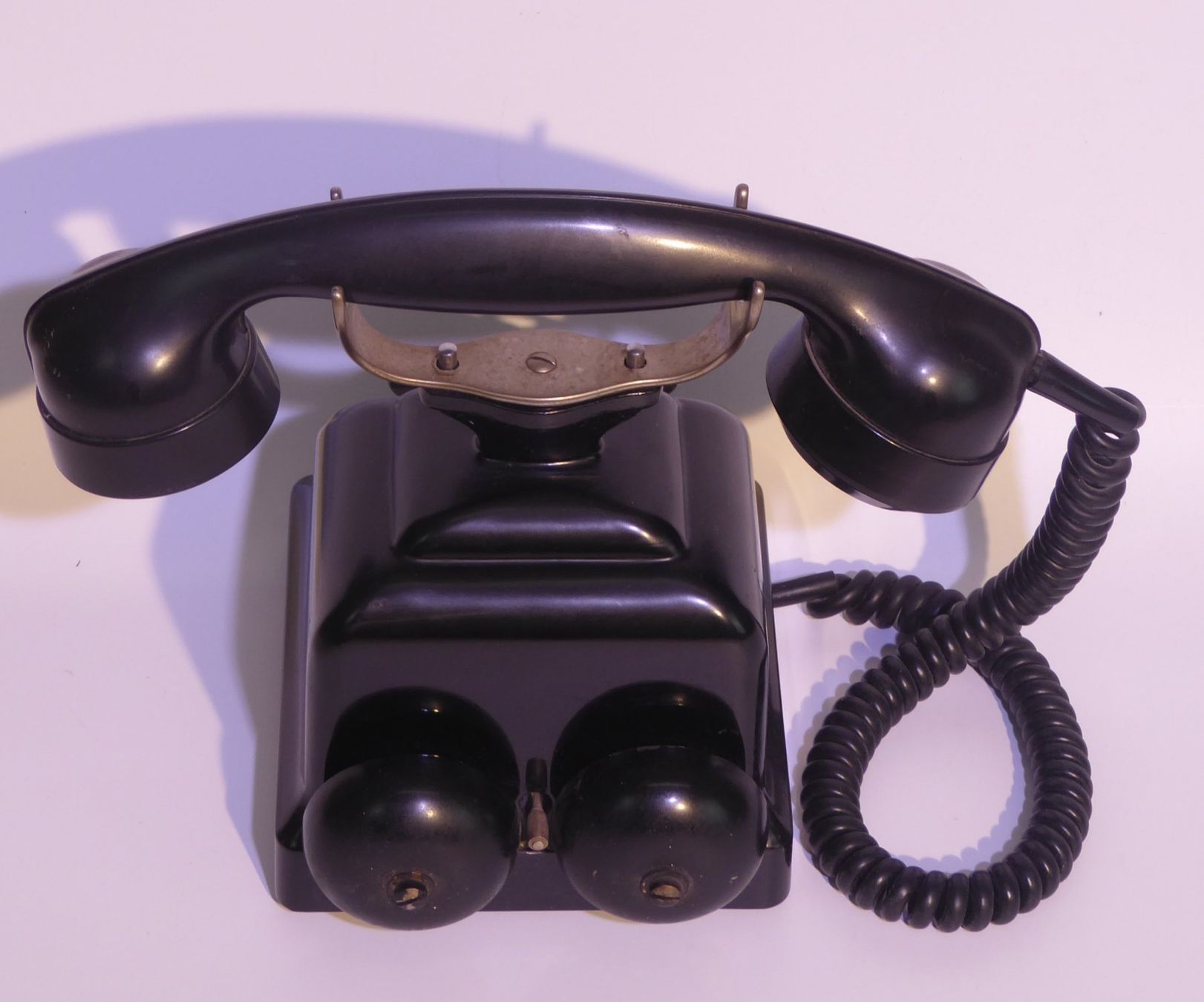 Telefone: Telefon mit Drehscheibe – Gebraucht aus Bern von blaukreuz-brocki_BE 2