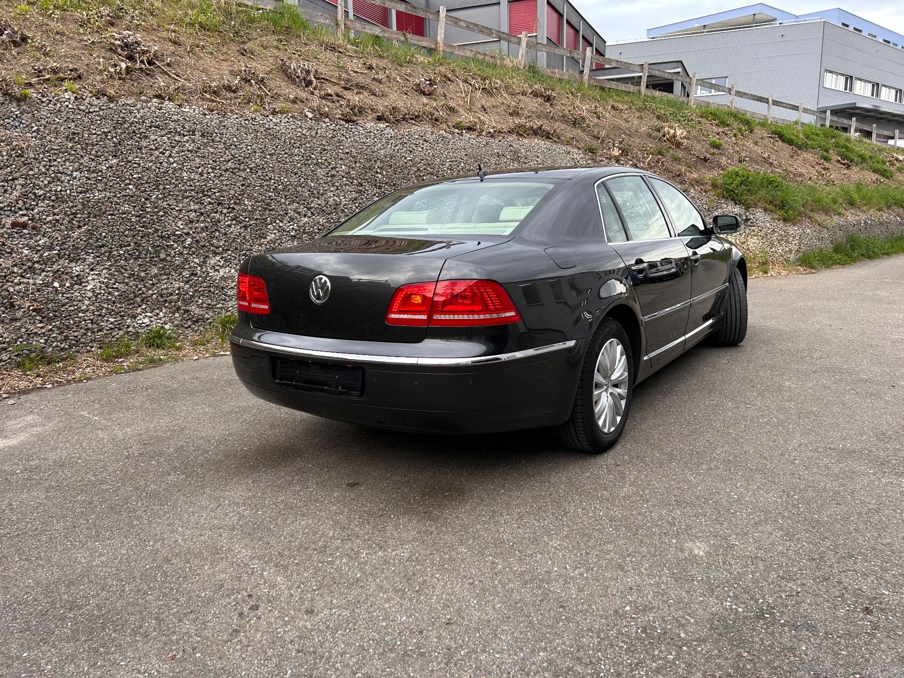 VW Automobili: VW Phaeton 3.0 TDi V6 4M – Usato da Bülach venduto da morbrothers 1